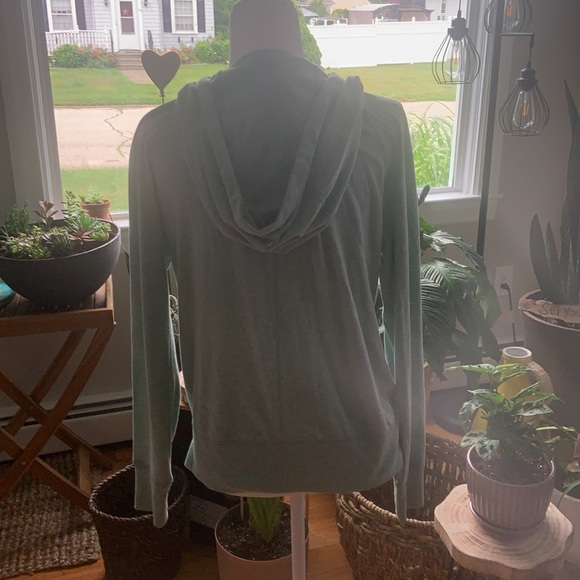 Brand new light green Nike Zipper up w/ hood - Picture 3 of 6